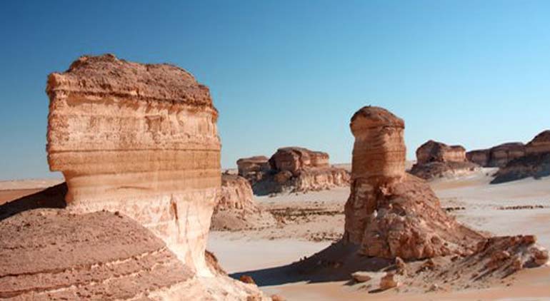 El Arag Oasis and Oasis of Sitra